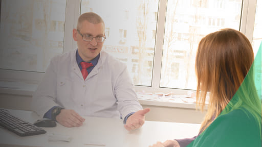 Диагностика ОКР Врач беседует с пациенткой